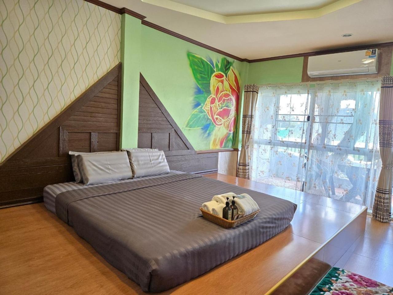 Suwanna Riverside Chai Nat Exterior foto